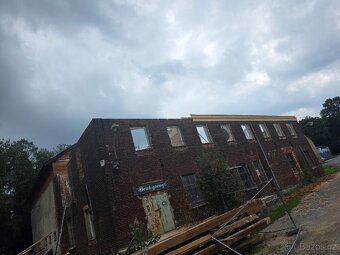 70 let staré trámy a prkna - 10