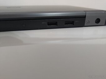 Dell Latitude E7270 - 16GB RAM, 500GB SSD - 10