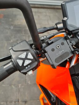 KTM Duke 390 - 10