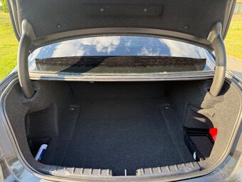 BMW F30 2013 2.0 Diesel - 10