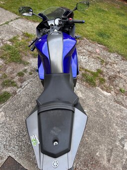 Yamaha yzf r125 - 10