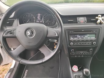 Škoda Rapid - 10