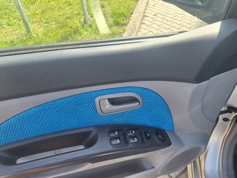 Kia Picanto 1.1i/48kW. r. 2008, naj. 93.500km-Serviska - 10