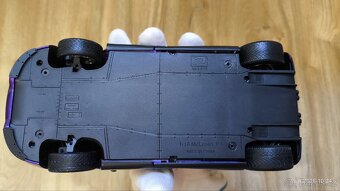Model McLaren F1 1:18 LCD Models - 10