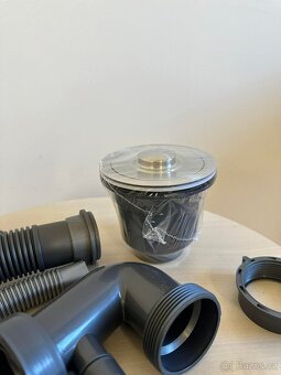 Dřez a baterie (1136) - 10