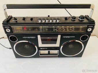 Radiomagnetofon/boombox Sanyo M4500KE, rok 1980 - 10