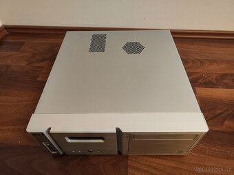 Prodám HTPC case Thermaltake Bach - 10