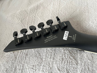 Jackson Kelly Pro Series Jeff Loomis - 10