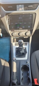 Škoda Octavia kombi 1,2 TSi 77kW benzín - 10