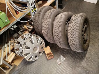 zimní kola no ford fusion 195/60 R15 - 10