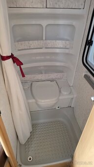 Hobby DE LUXE EASY 460 UFE r.v. 2003 - 10