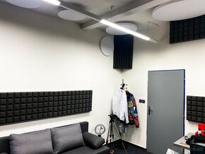 Nahrávací a podcastové studio - 10