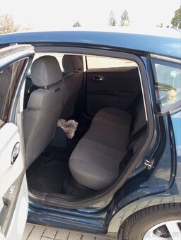 Seat Leon 1.6 benzín - 10