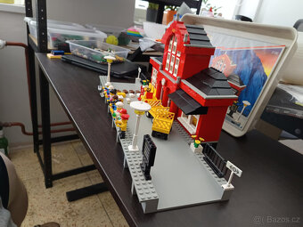 LEGO Train 9V Train Station +návod - 10