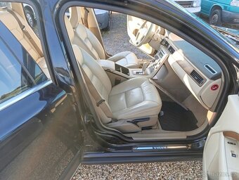 Volvo XC70 2.4 5D AWD - 10