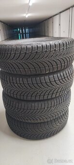 Nové 215/60/16 Nexen Winguard, DOT1922, vz 8.0mm - 10