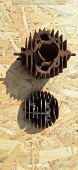 Náhradní díly Jawa 50/250, Stadion, Manet - 10