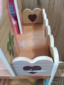 Domeček pro panenky - 10