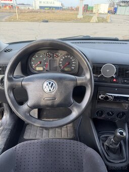 VW Golf 4, 1.4 55kW - 10