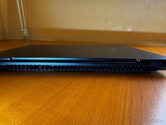 ASUS ZENBOOK - 10