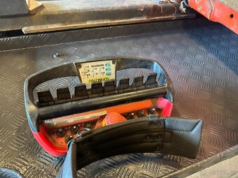 Volvo FM460 8x4 nosič kontejneru s hydraulickou rukou - 10