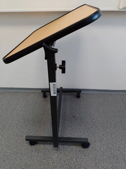 ELEKTRICKÁ POLOHOVACÍ POSTEL VÖLKER TOP STAV - 10