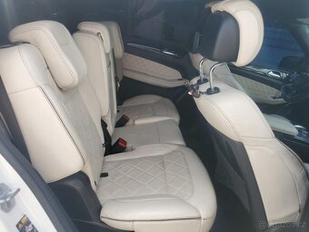 2017 Mercedes-Benz GLS 550 4Matic 4.7L AWD - 10