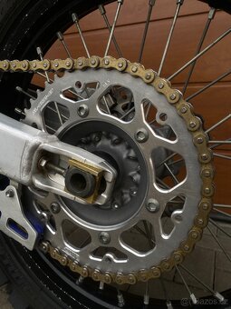 Yamaha Yzf 450 - 10