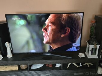 TV Samsung UE50KU6072U - 10