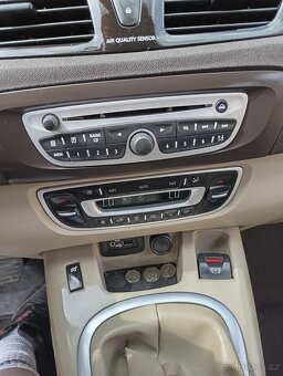 Prodám Renault grand Scénic - 10