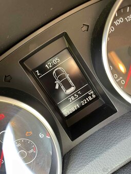 Golf combi 1,6 TDI,77KW - 10