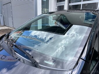 Opel Corsa 1.4 , 64kW (2011) – edice 111 let Opel - 10