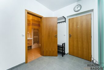 Prodej bytu 2+kk Praha, Jeseniova ulice - 10