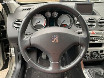 Peugeot 308,
1,6 7MÍST.KŮŽE.NAVI. - 10