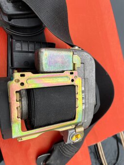 Mercedes Benz W211 pás - 10