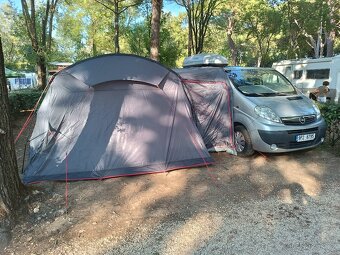 Nový představ k dodávce. Jednou použitý. - 10