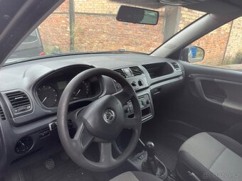 Škoda Fabia 2 2013 1.2 51 KW CGPA LF8L 2G2G blatník, dveře - 10