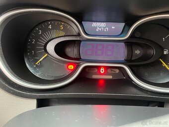 Renault Trafic - 10