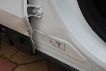Renault Austral 1.2TCe 200 Full Hybrid - havarované - DPH - 10