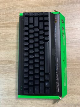 Razer BlackWidow V3 mini Hyperspeed klávesnice - 10