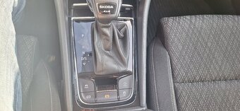 Škoda Karoq 2,0tdi 4x4 EXCLUSIVE 2024 - 10