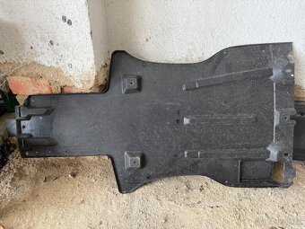 BMW 330xd (2011) - 10