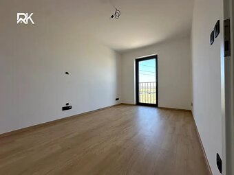 Prodej bytu 4+kk 94 m² Kolín - 10