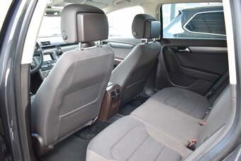 Volkswagen Passat 2.0 TDI COMFORTLINE DSG TAŽNÉ - 10