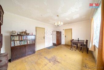 Prodej rodinného domu 4+1, 90m² v Rokycanech, ul. Polní - 10