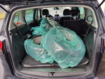 Opel Zafira Tourer 2,0 CDTi /servis.k. - 10