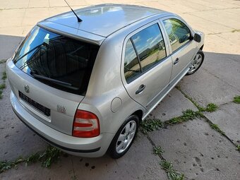 Škoda Fabia 1.4i 16v ,74kw, FASELIFT,117tis km najeto - 10
