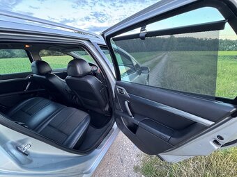 Peugeot 407 SW 2.0HDi 100kW ČR původ - 10