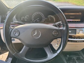 Mercedes-Benz 320 CDI Long 4Matic - 10