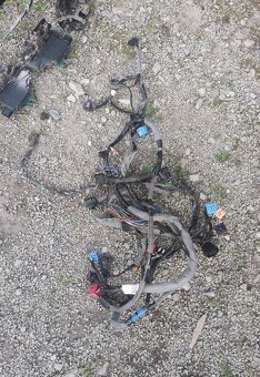 VW Lupo pásy, stahovačky - 10